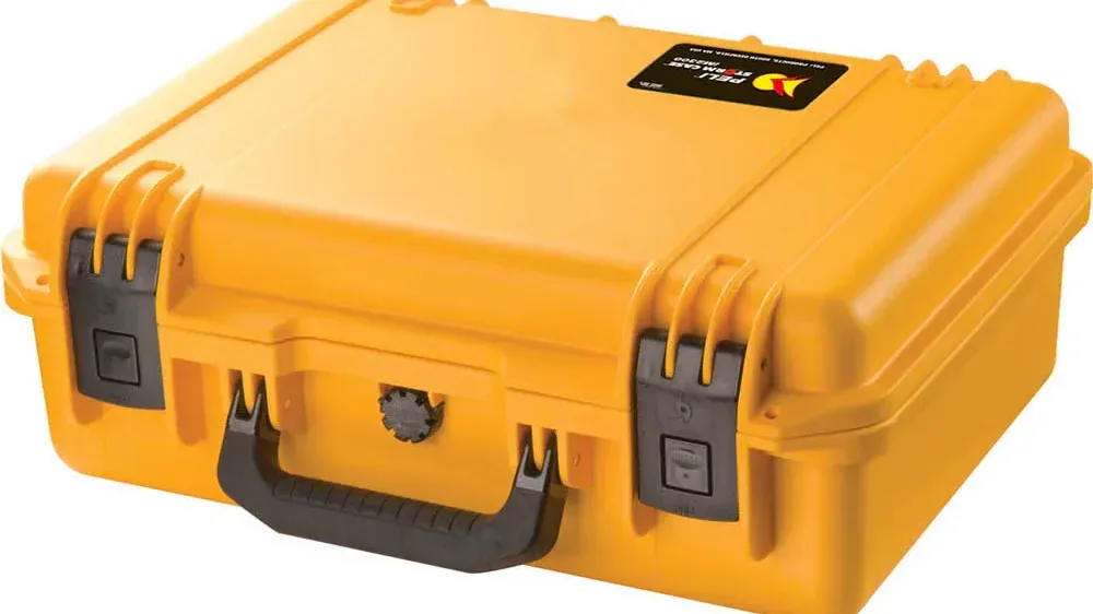 I M2300 21000 Yellow Closed 1800x1800