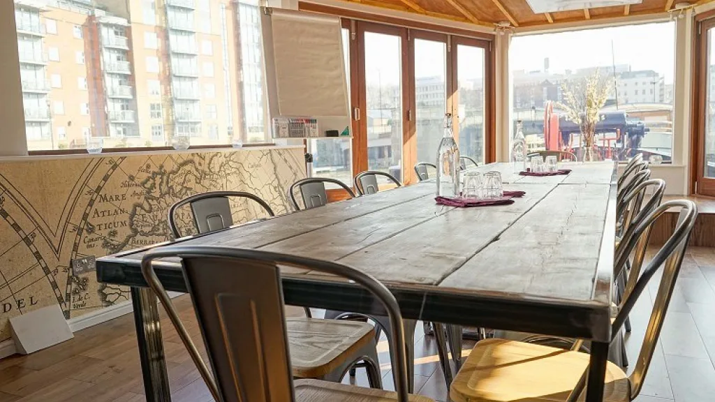 Bg wood compressed smaller 2 w750h500