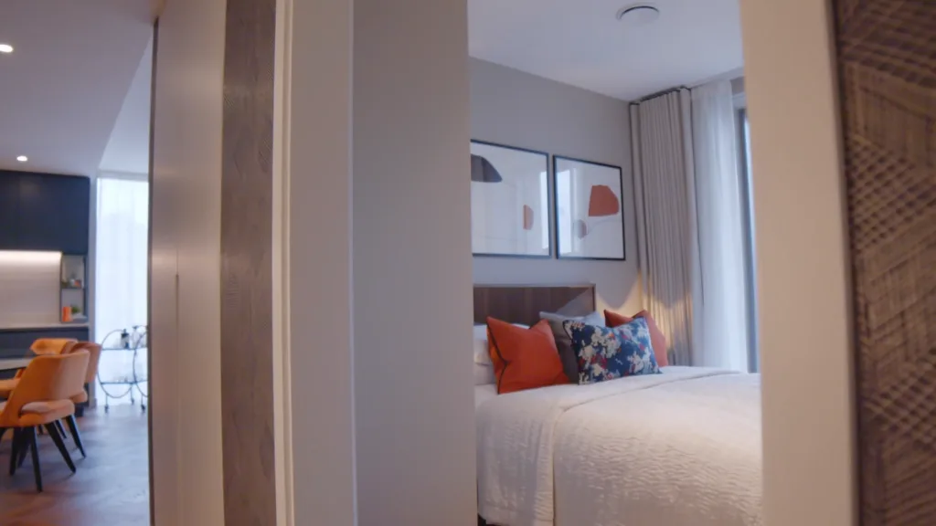 Argent film - Brent Cross Town - Floating Harbour, Bristol