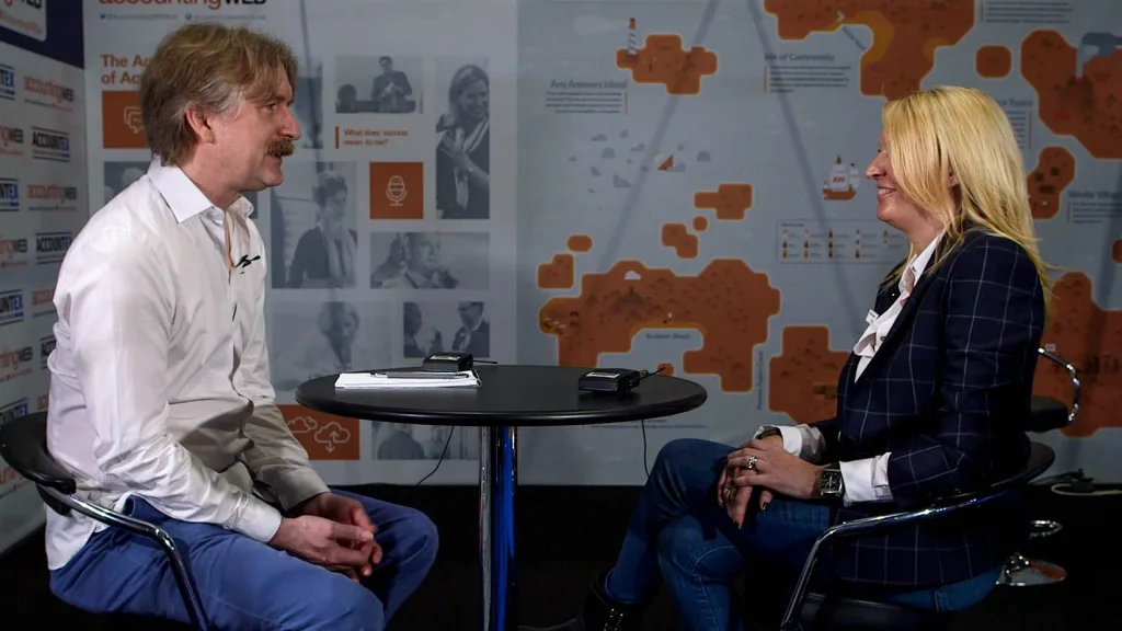 Magazine show day 2 00064600 still001 1 w1920